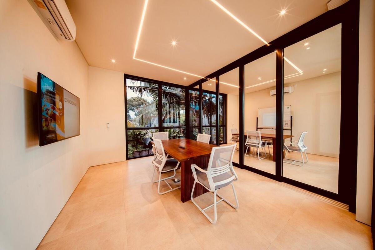 Thehub Pererenan Coworking, Pool And Rooftop Canggu  Luaran gambar